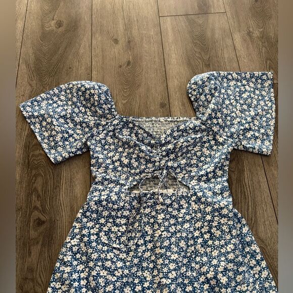 Used woman’s maxi dress in good condition - Picture 5 of 7